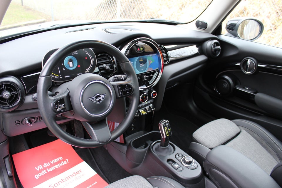 MINI Cooper SE Edition Premium Plus 3d