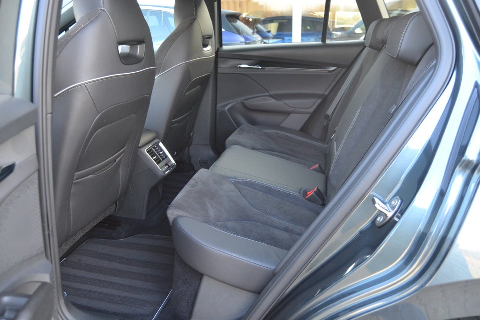 Skoda Enyaq 80 iV Sportline 5d