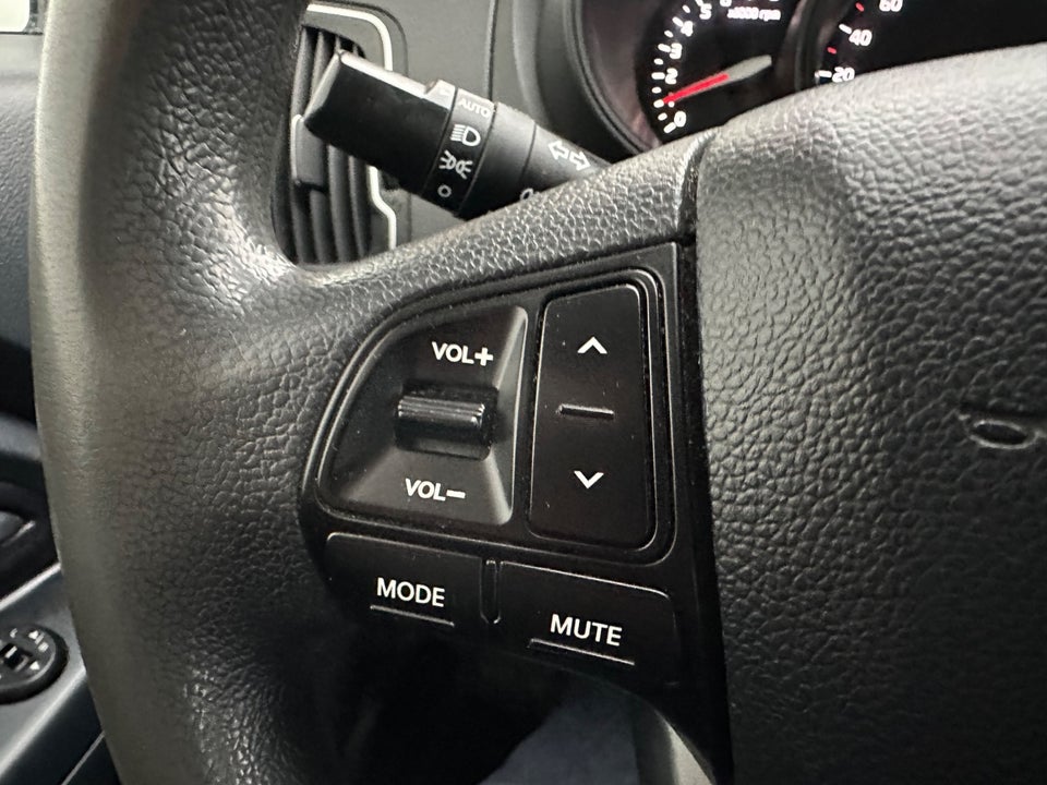 Kia Rio 1,2 CVVT Style+ Limited 5d