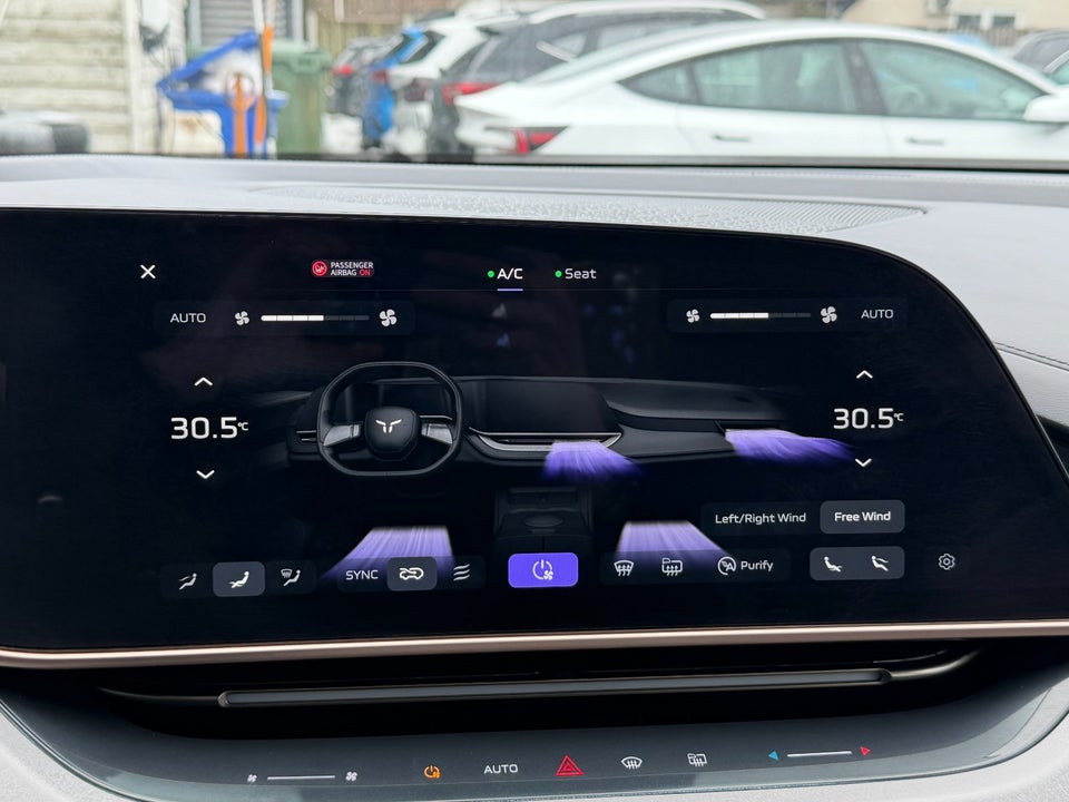 Hongqi EHS7 85 Premium 5d