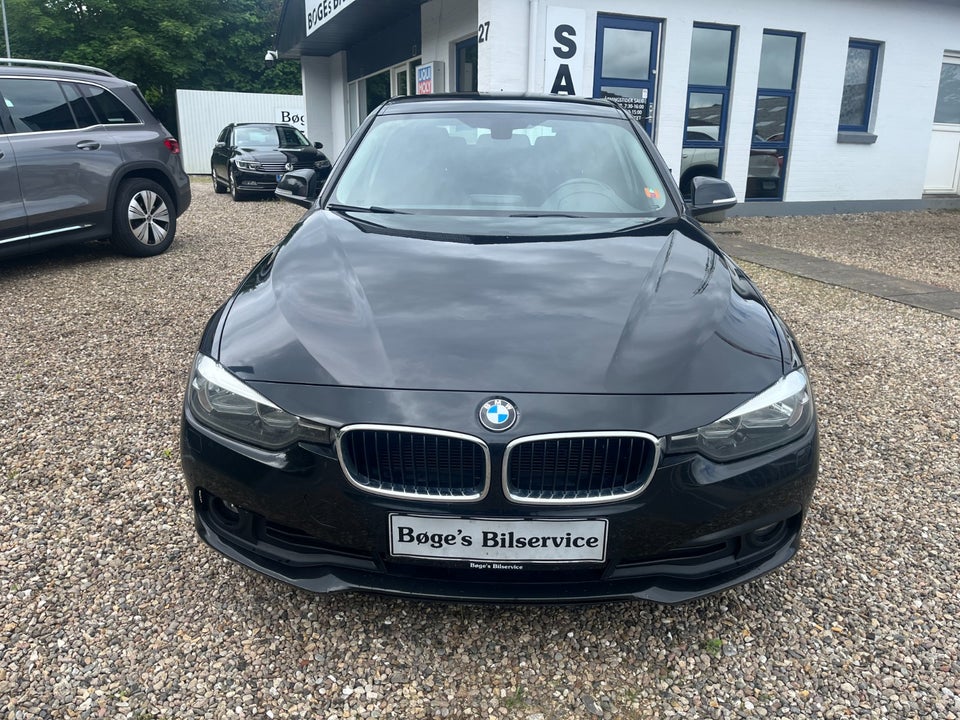 BMW 320d 2,0 Touring Advantage aut. 5d
