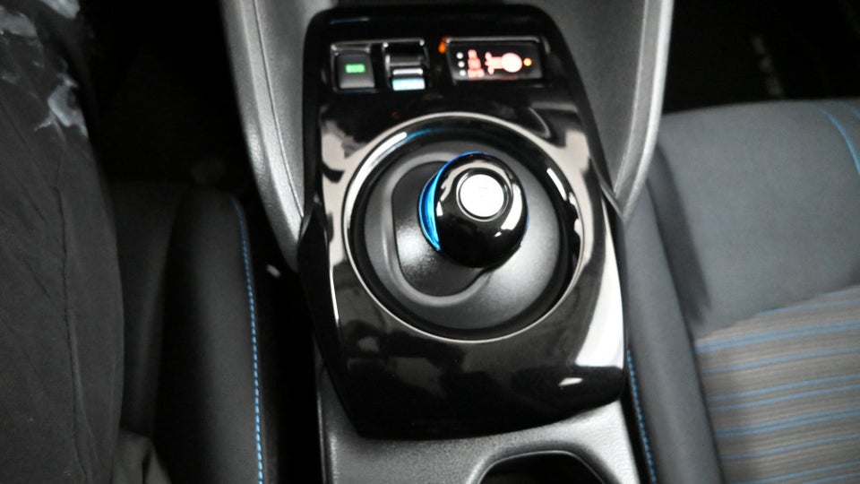 Nissan Leaf 40 Acenta 5d