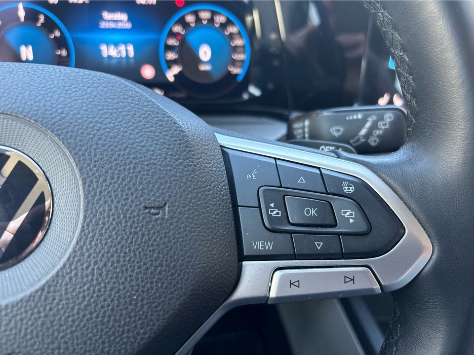VW Golf VIII 1,4 eHybrid DSG 5d