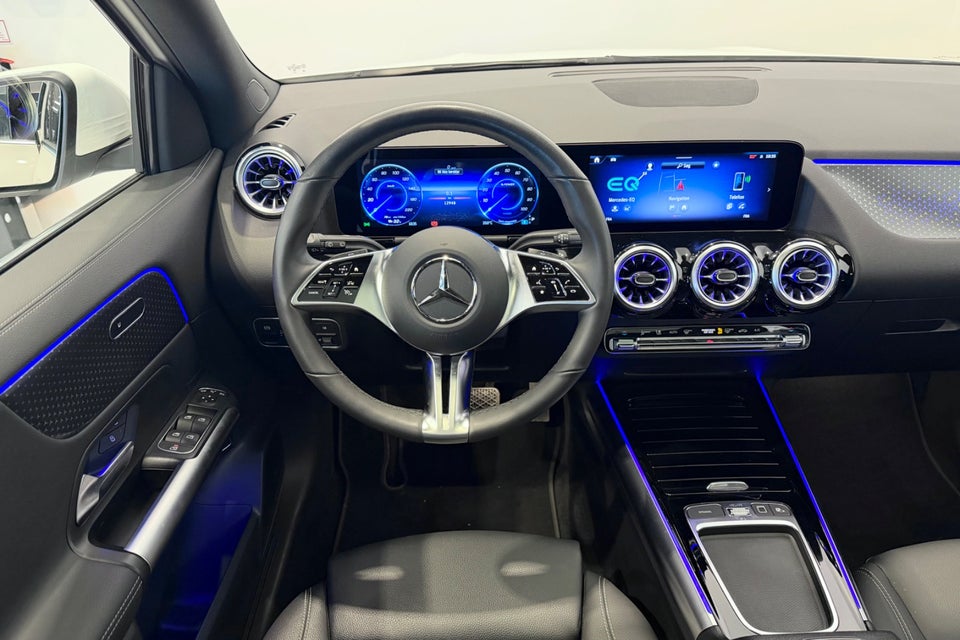 Mercedes EQA300 Progressive 4Matic 5d