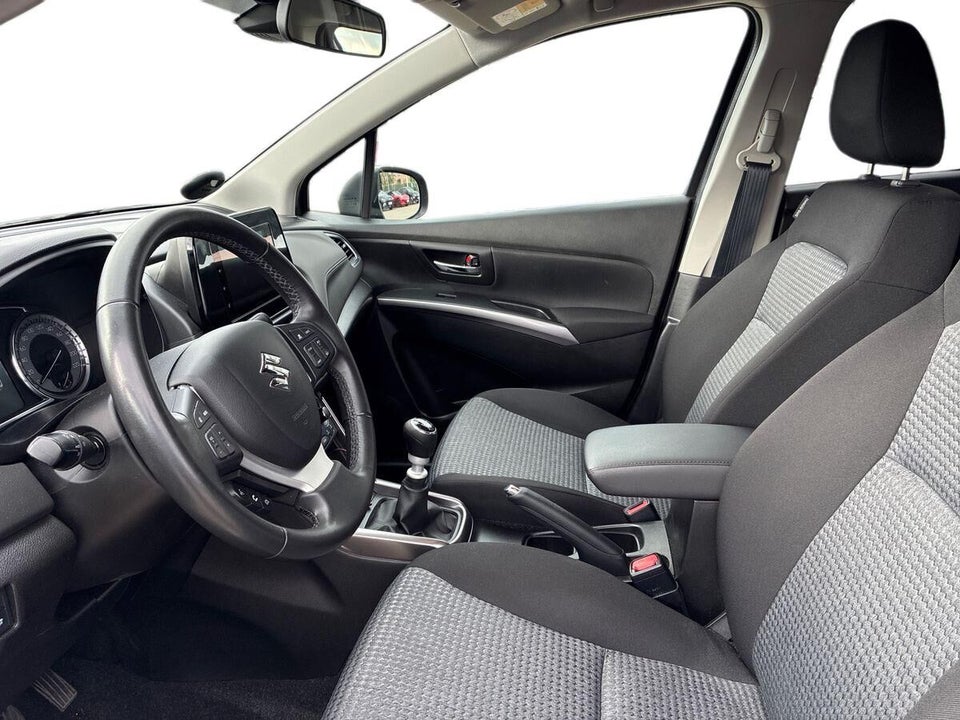 Suzuki S-Cross 1,4 mHybrid Active 5d