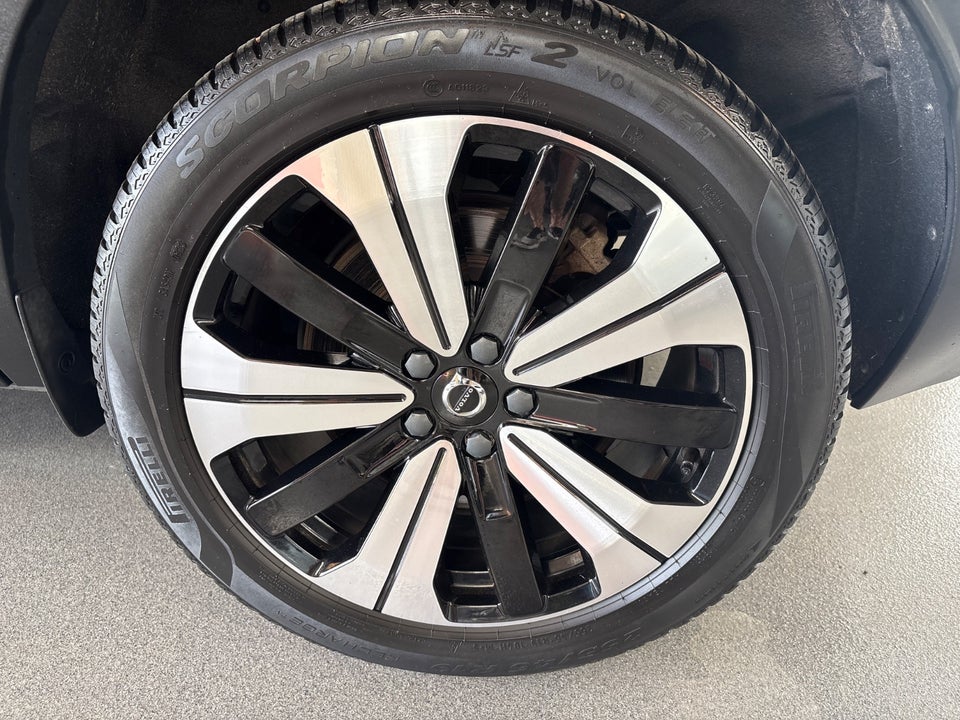 Volvo XC40 P6 ReCharge Plus 5d