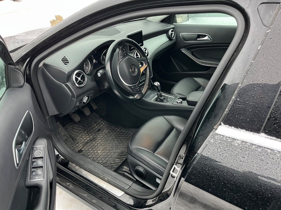 Mercedes GLA200 2,2 CDi Van 5d