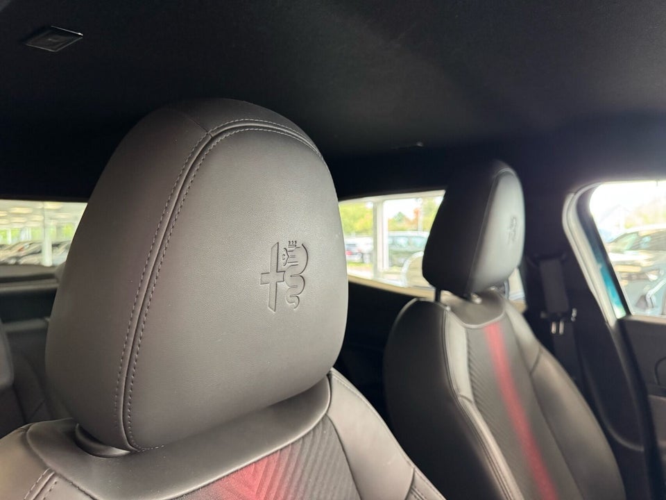 Alfa Romeo Junior Elettrica Speciale 5d