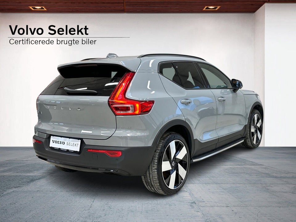 Volvo EX40 Extended Range Core 5d