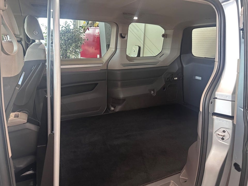 VW Multivan 1,4 eHybrid Life DSG kort