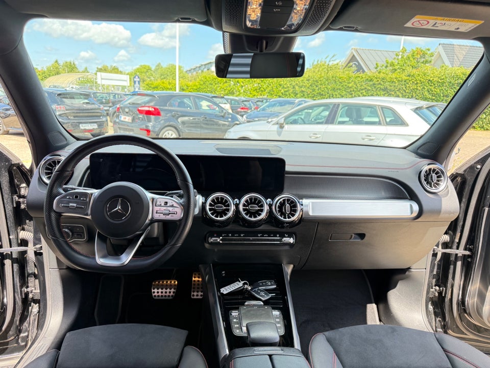 Mercedes EQB300 AMG Line 4Matic 5d