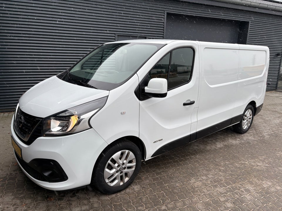 Nissan NV300 1,6 dCi 145 L2H1 Working Star