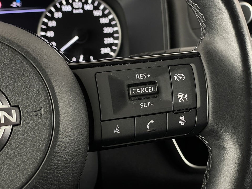 Nissan Qashqai 1,3 mHEV Acenta 5d