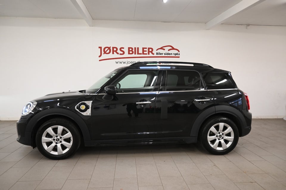 MINI Countryman Cooper SE 1,5 Essential aut. ALL4 5d