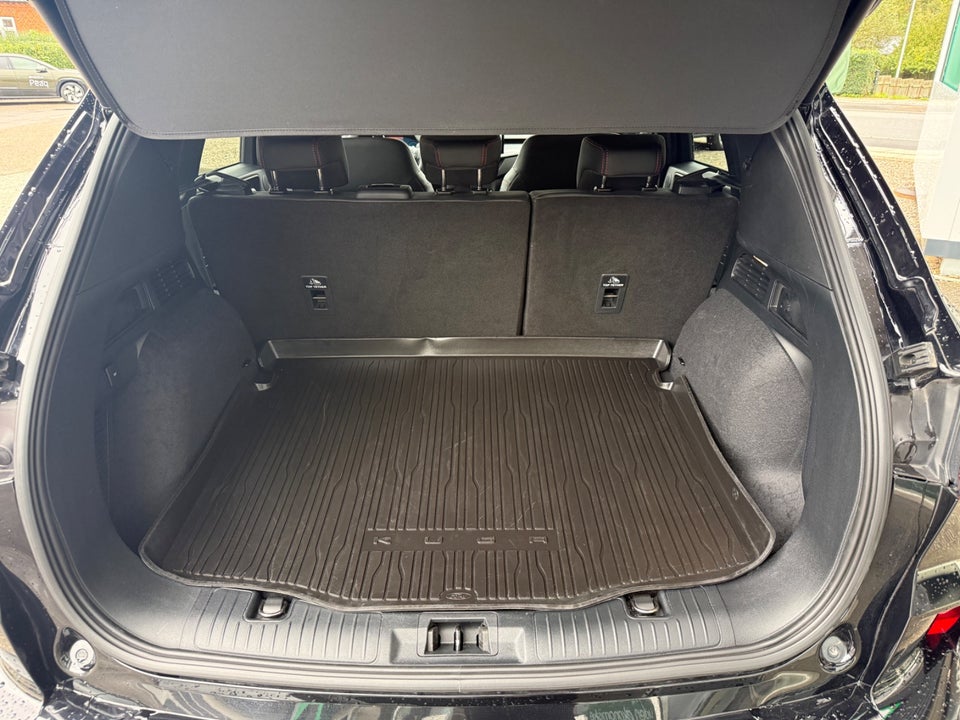 Ford Kuga 2,5 PHEV ST-Line X CVT 5d