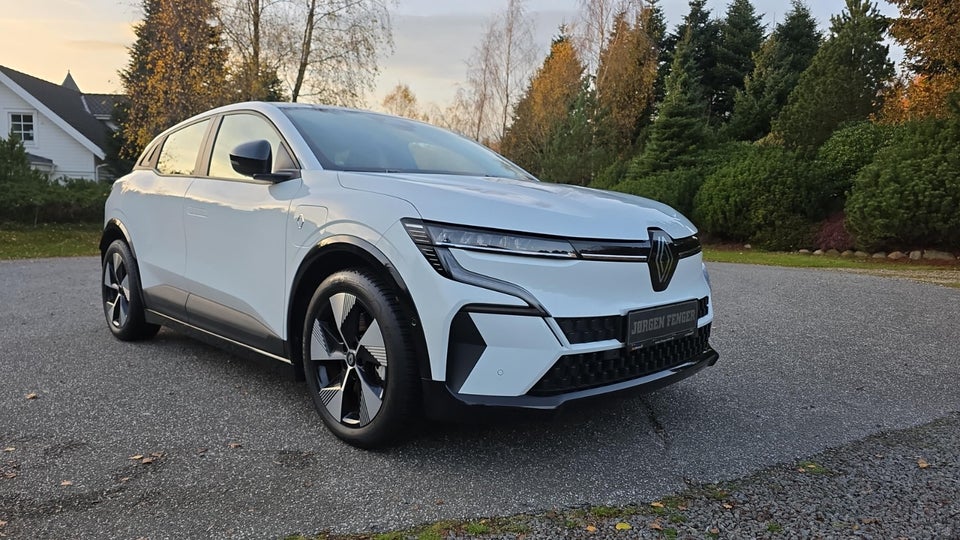 Renault Megane E-Tech 60 Equilibre 5d