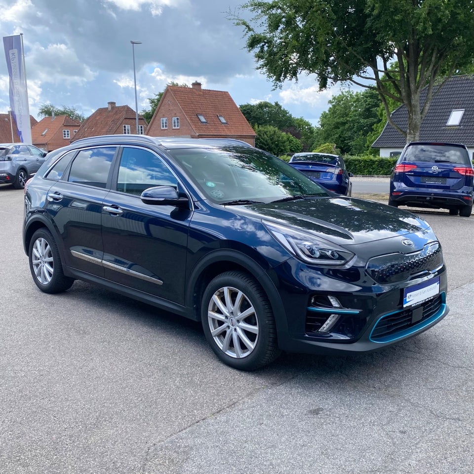 Kia e-Niro 64 Advance 5d