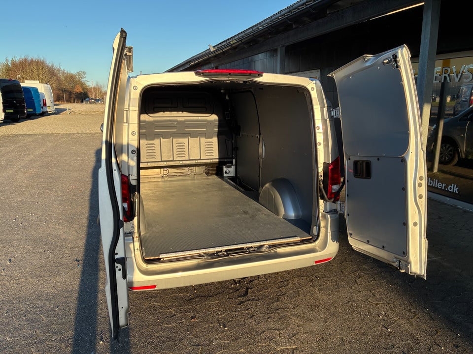 Mercedes Vito 114 2,2 CDi Kassevogn aut. XL