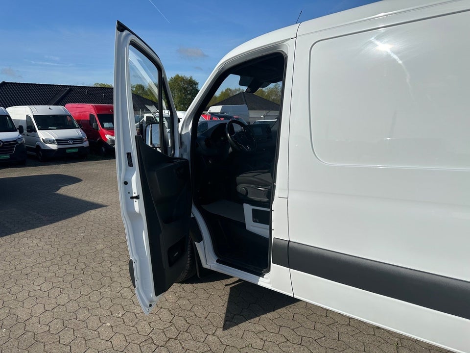 Mercedes Sprinter 215 2,0 CDi A2 Kassevogn aut. FWD