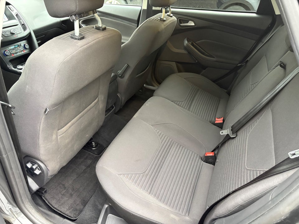 Ford Focus 1,0 SCTi 125 Titanium stc. 5d