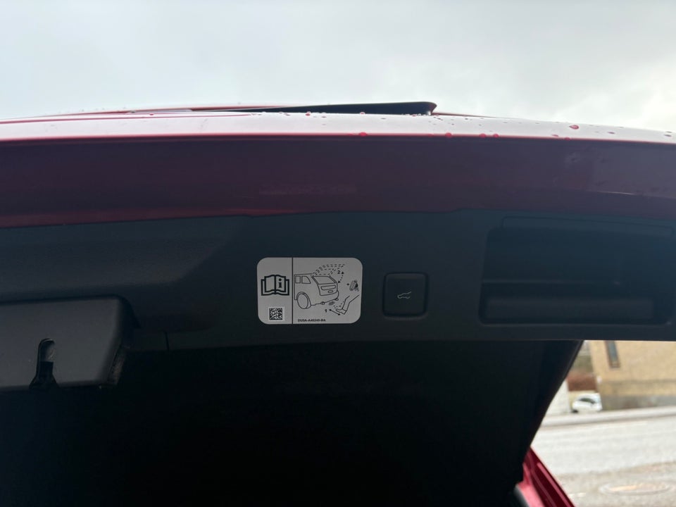 Ford Kuga 2,5 HEV ST-Line X CVT 5d