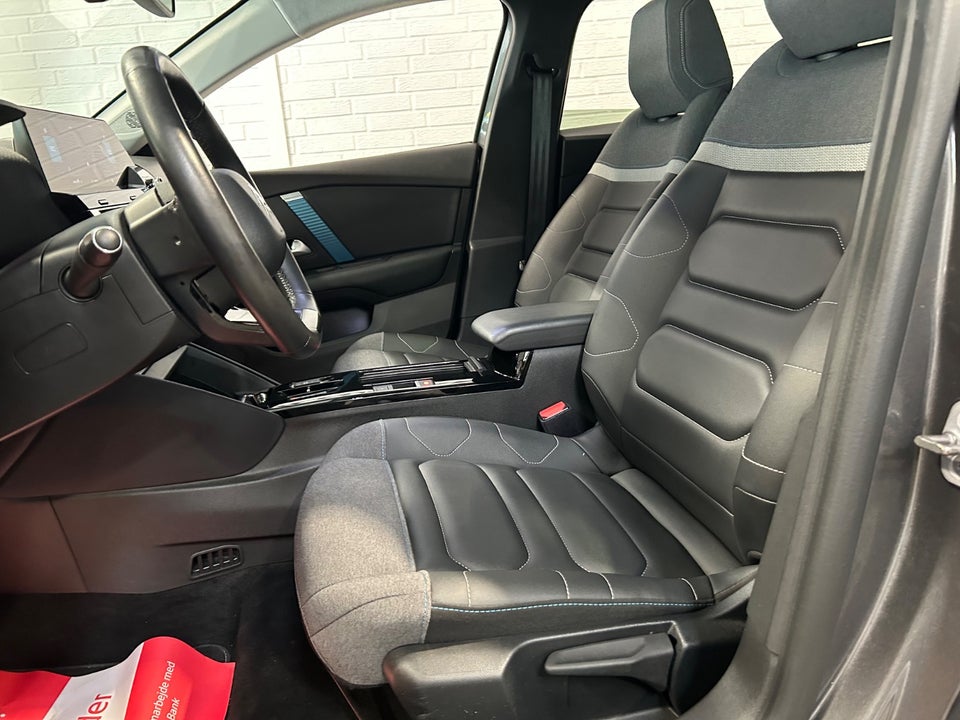 Citroën ë-C4 50 Shine 5d