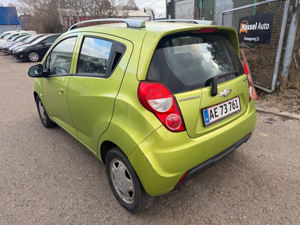 Chevrolet Spark 1,0 LT 5d