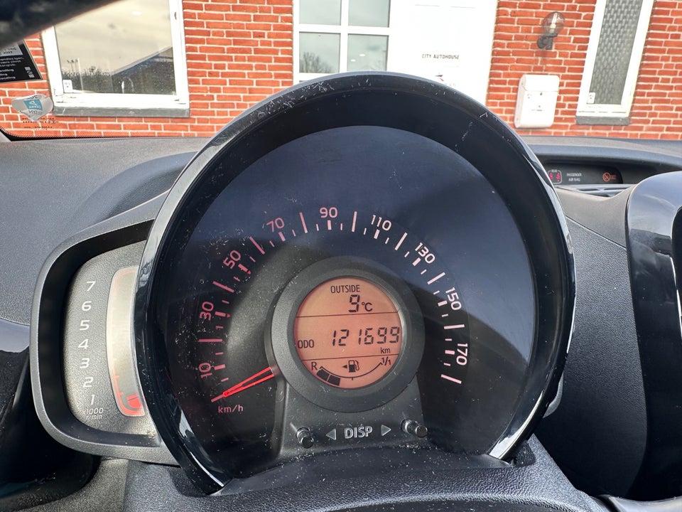 Toyota Aygo 1,0 VVT-i x-cellence 5d