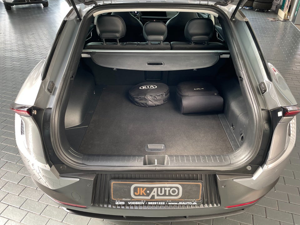 Kia EV6 77 Long Range Access 5d