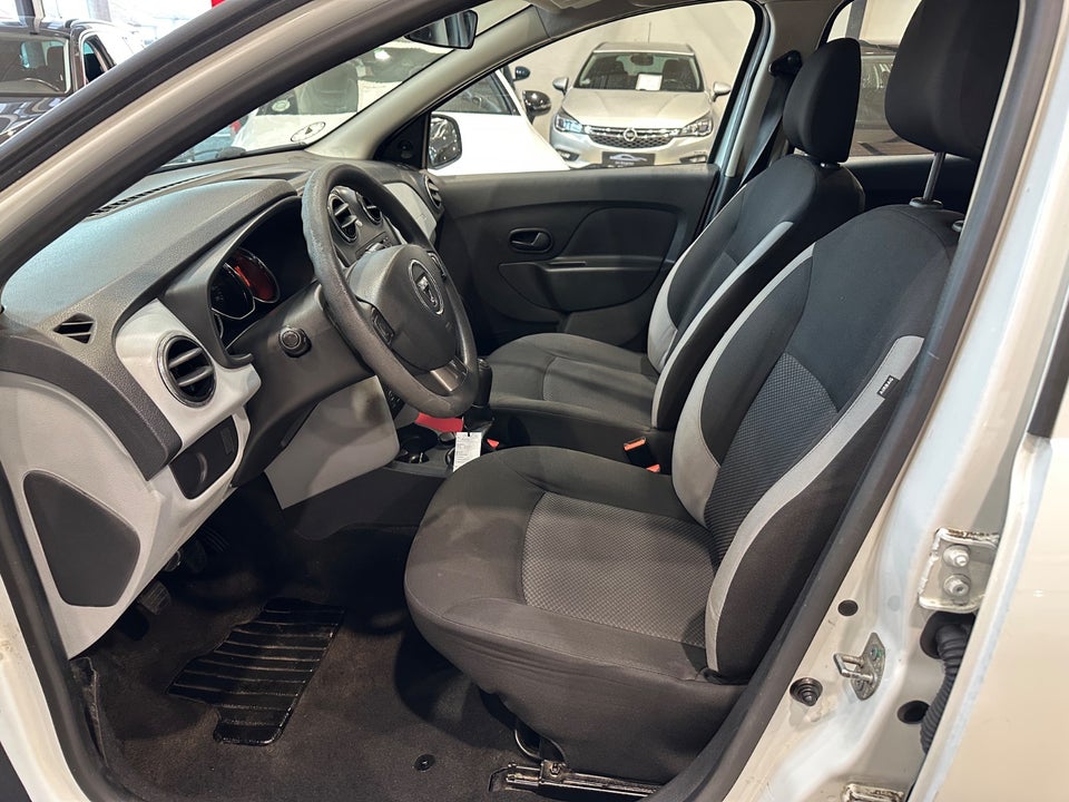 Dacia Sandero 1,2 16V Ambiance 5d