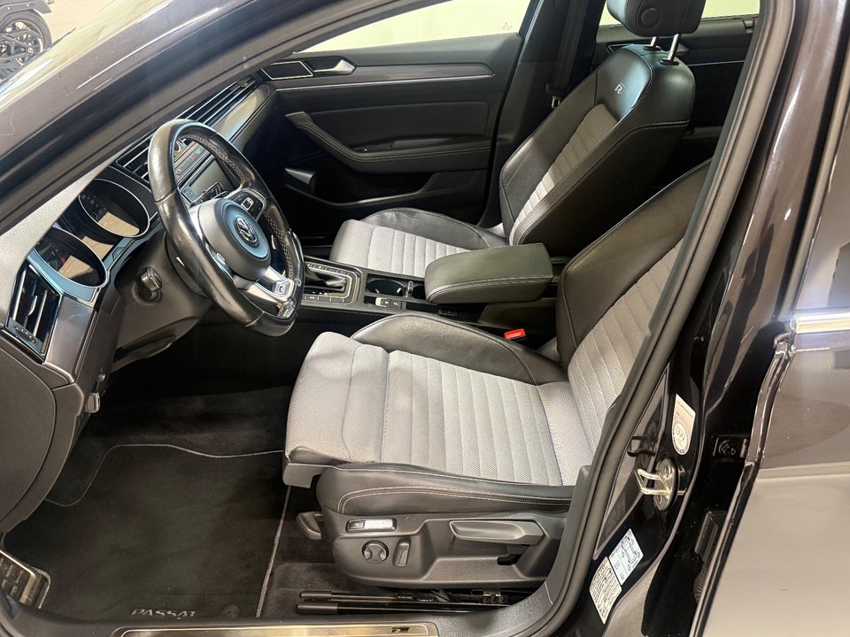 VW Passat 2,0 TDi 150 R-line Variant DSG 5d