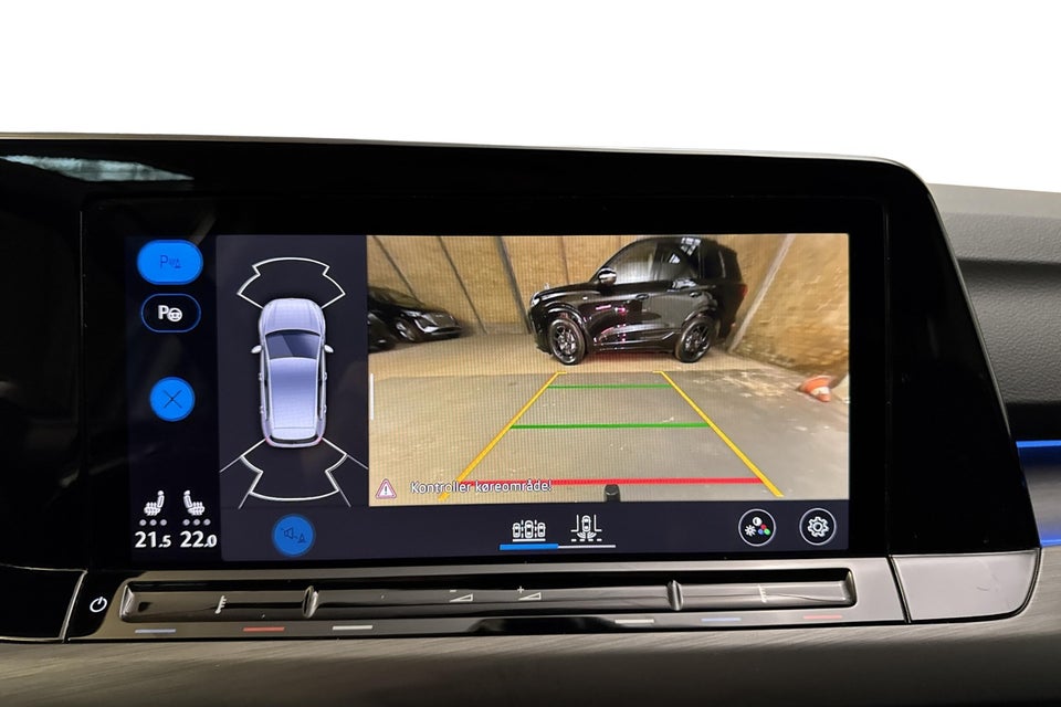 VW Golf VIII 1,5 eTSi 150 Style DSG 5d