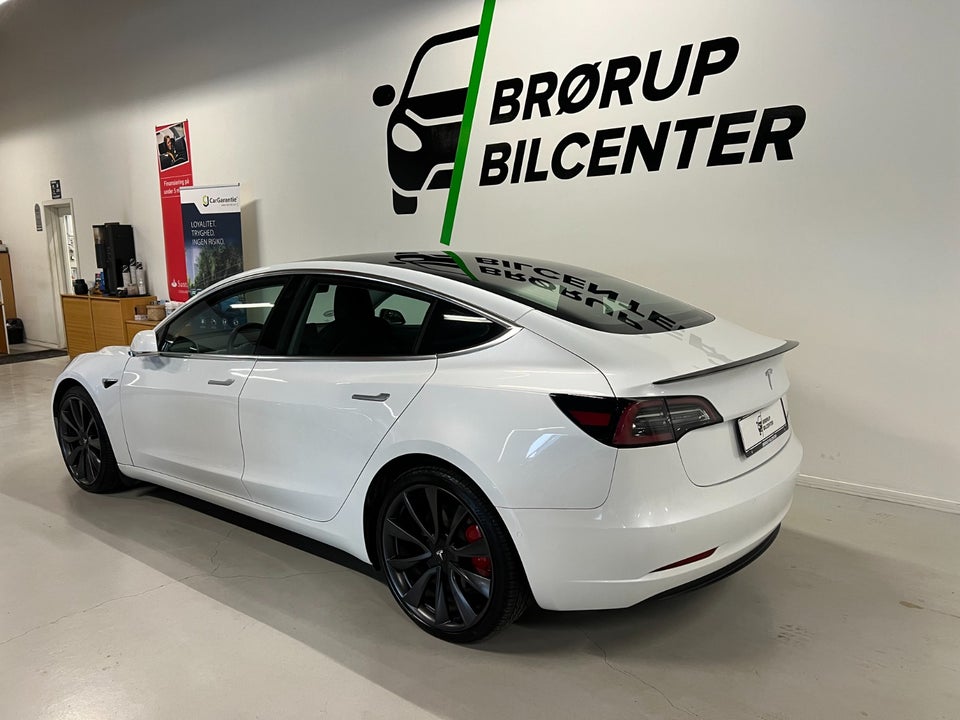 Tesla Model 3 Performance AWD 4d