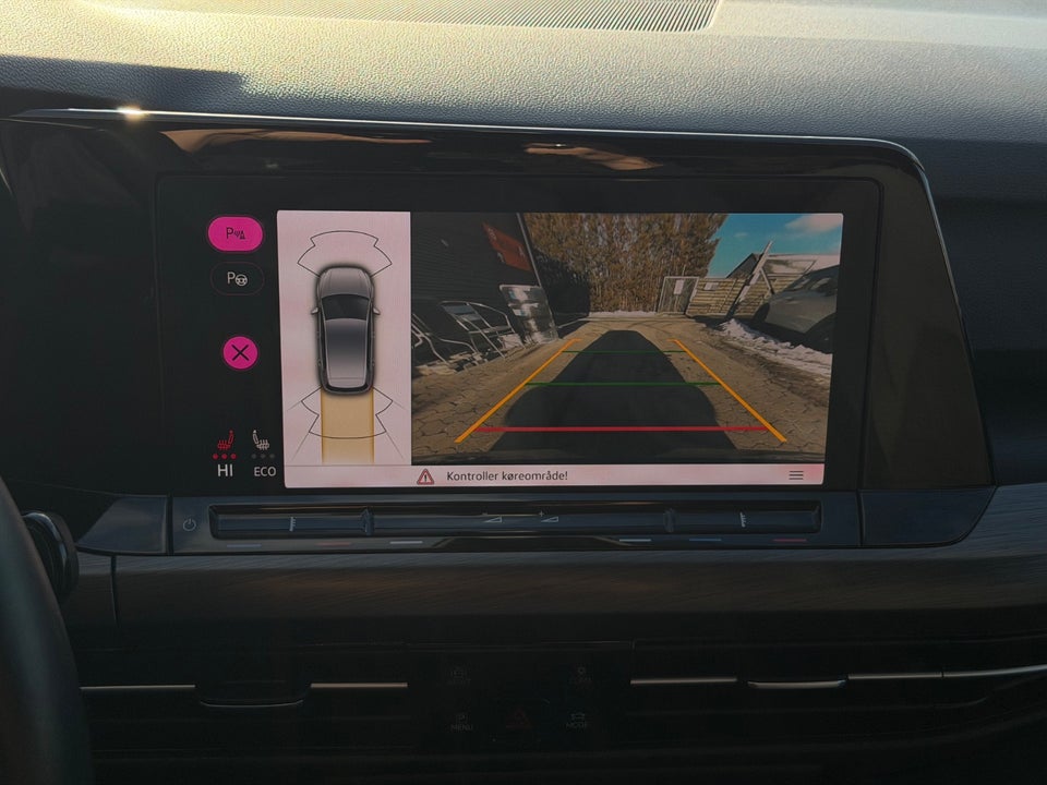 VW Golf VIII 1,4 eHybrid DSG 5d