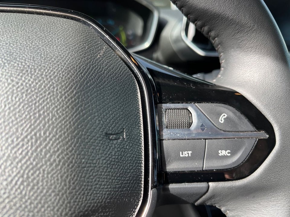 Peugeot e-208 50 Active Pack 5d