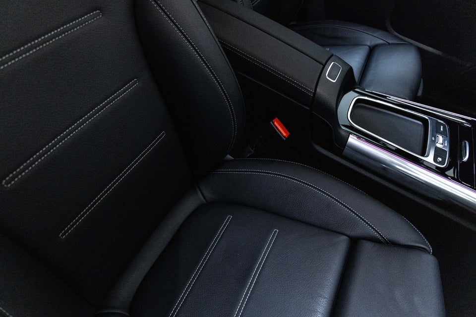 Mercedes EQA350 AMG Premium 4Matic 5d