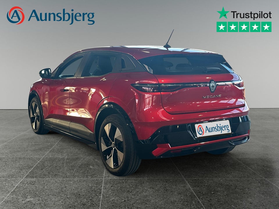 Renault Megane E-Tech 40 Equilibre 5d