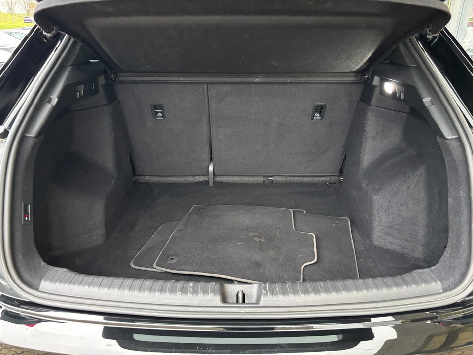 Audi Q4 e-tron 40 Attitude S-line 5d