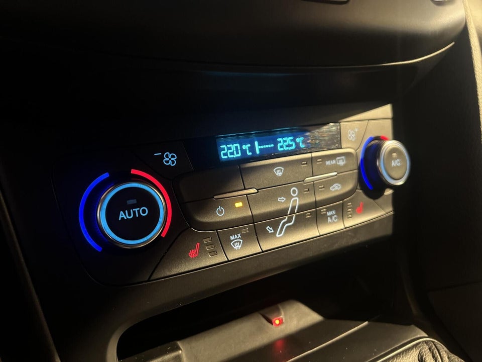 Ford Focus 1,0 SCTi 125 ST-Line+ 5d