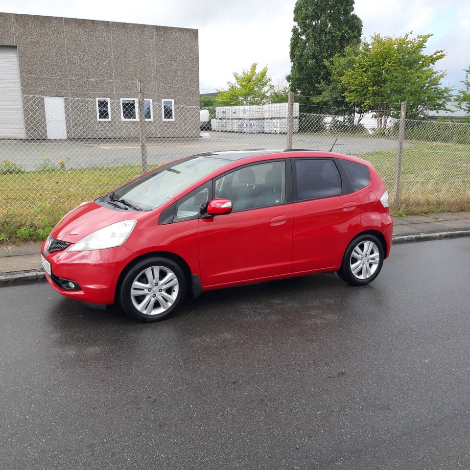 Honda Jazz 1,4 Exclusive 5d
