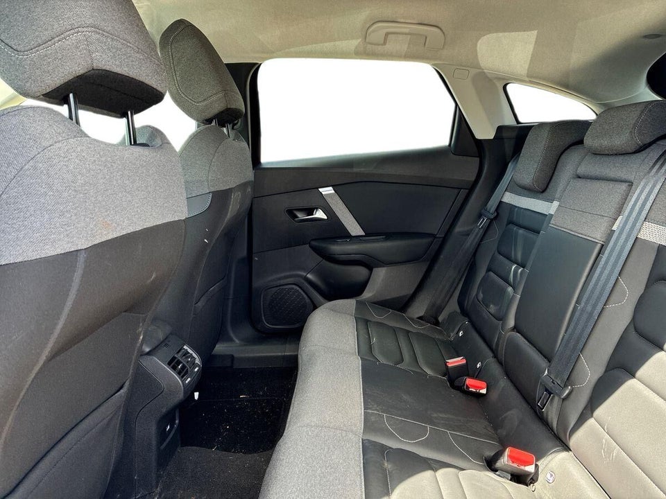 Citroën C4 1,2 PureTech 130 Shine EAT8 5d