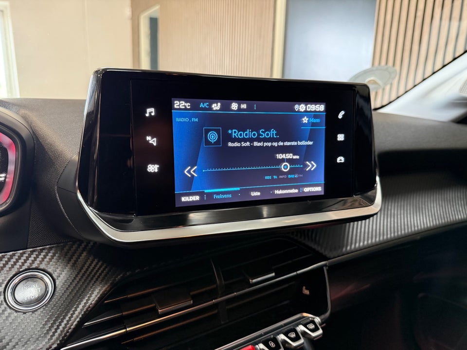 Peugeot 208 1,2 PureTech 100 Allure 5d