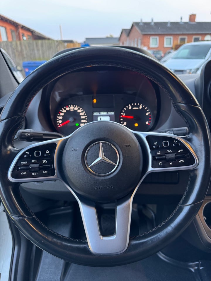 Mercedes Sprinter 317 2,0 CDi A2 Kassevogn aut. RWD