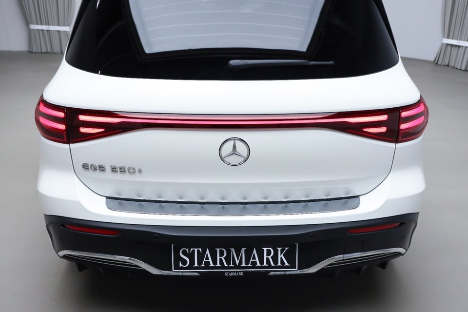 Mercedes EQB250+ AMG Advance 5d