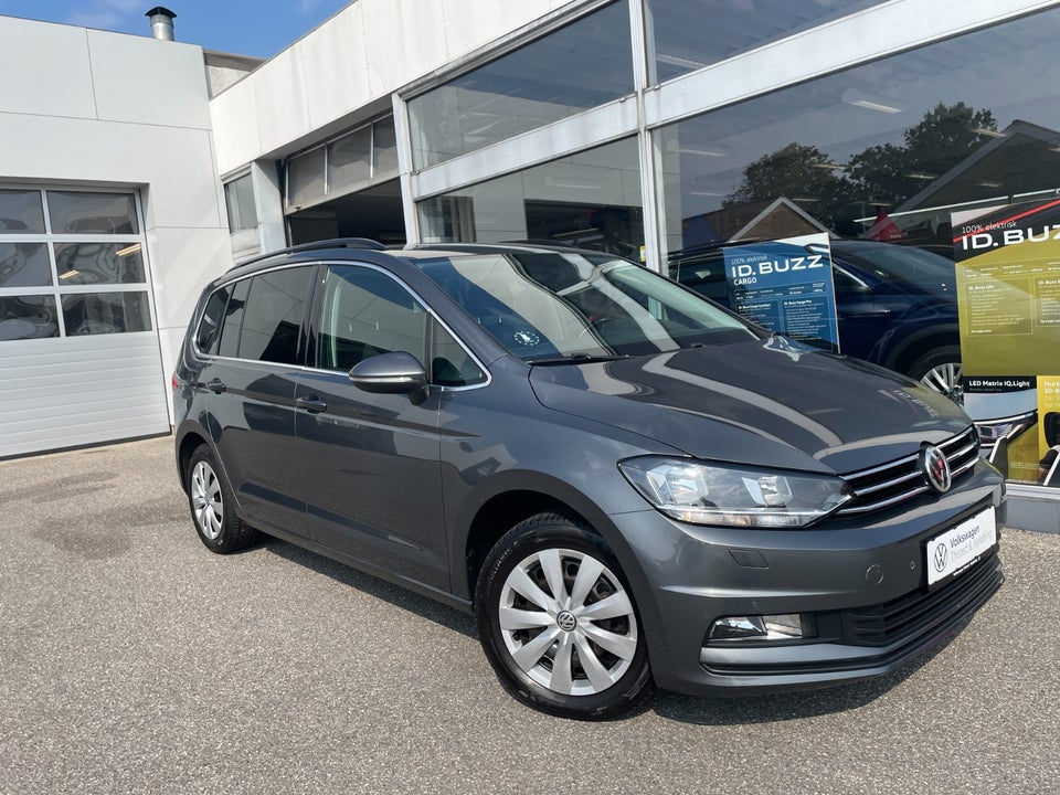 VW Touran 1,6 TDi 115 Comfortline DSG 7prs 5d