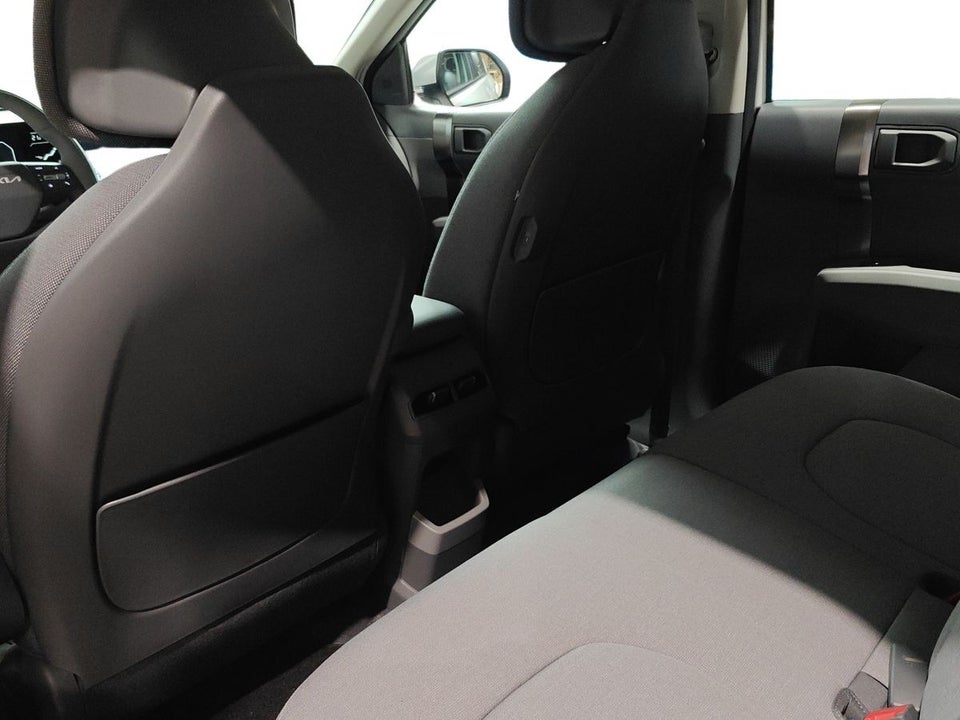 Kia EV3 58 Standard Range Access 5d