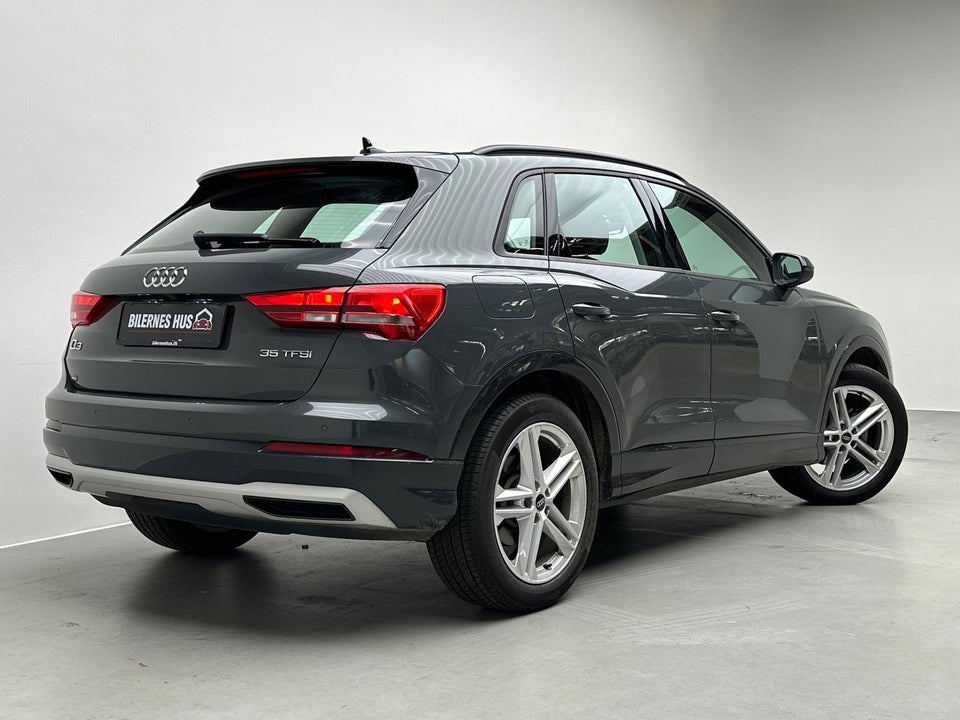 Audi Q3 35 TFSi Advanced Prestige S-tr. 5d