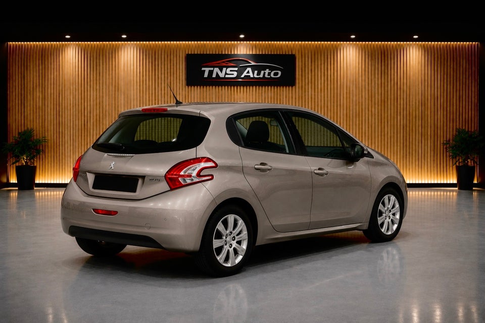 Peugeot 208 1,6 e-HDi 92 Active 5d