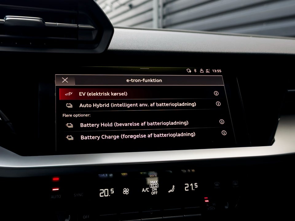 Audi A3 40 TFSi e Prestige Sportback S-tr. 5d