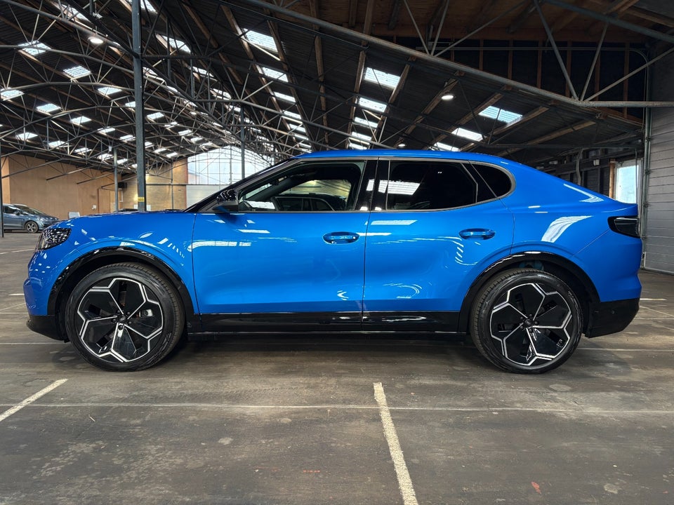 Ford Capri 77 Premium Extended Range 5d